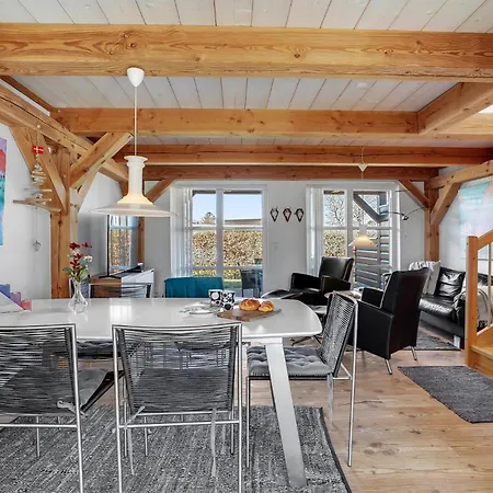 Two-Bedroom Holiday Home in Blavand